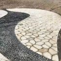 庆阳 黄金麻冰裂纹地铺石工地铺装案例