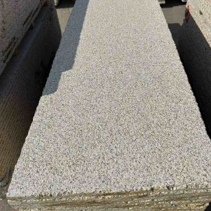 庆阳 黄金麻花岗岩荔枝面毛板，半成品