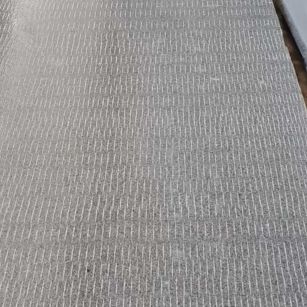 庆阳 芝麻灰花岗岩斧剁面，刀斩面