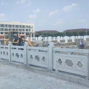 庆阳 白麻花岗岩荔枝面河道栏杆