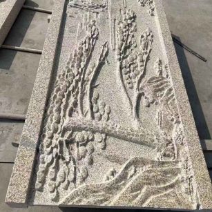 庆阳 黄金麻雕刻板浮雕迎客松