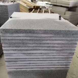 庆阳 芝麻白5公分火烧地铺成品，900*400，规格可定制