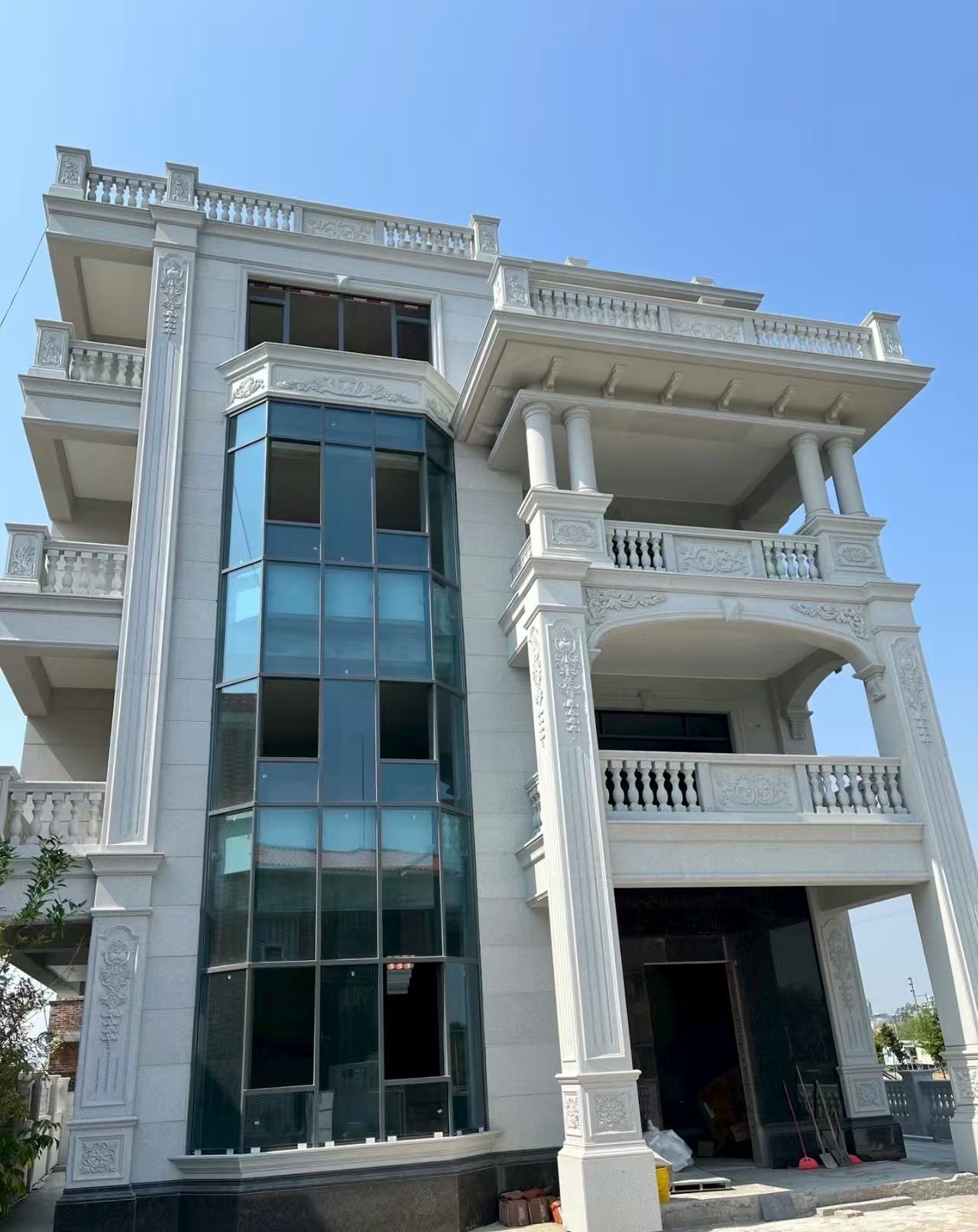 庆阳 白麻花岗岩别墅外墙干挂效果展示