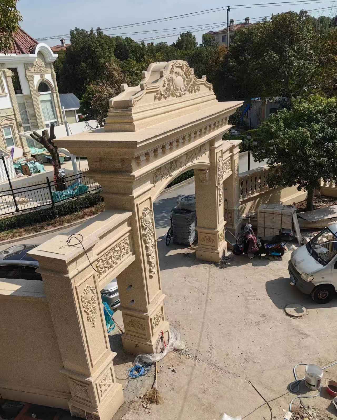 庆阳 黄金麻荔枝面花岗岩别墅门楼