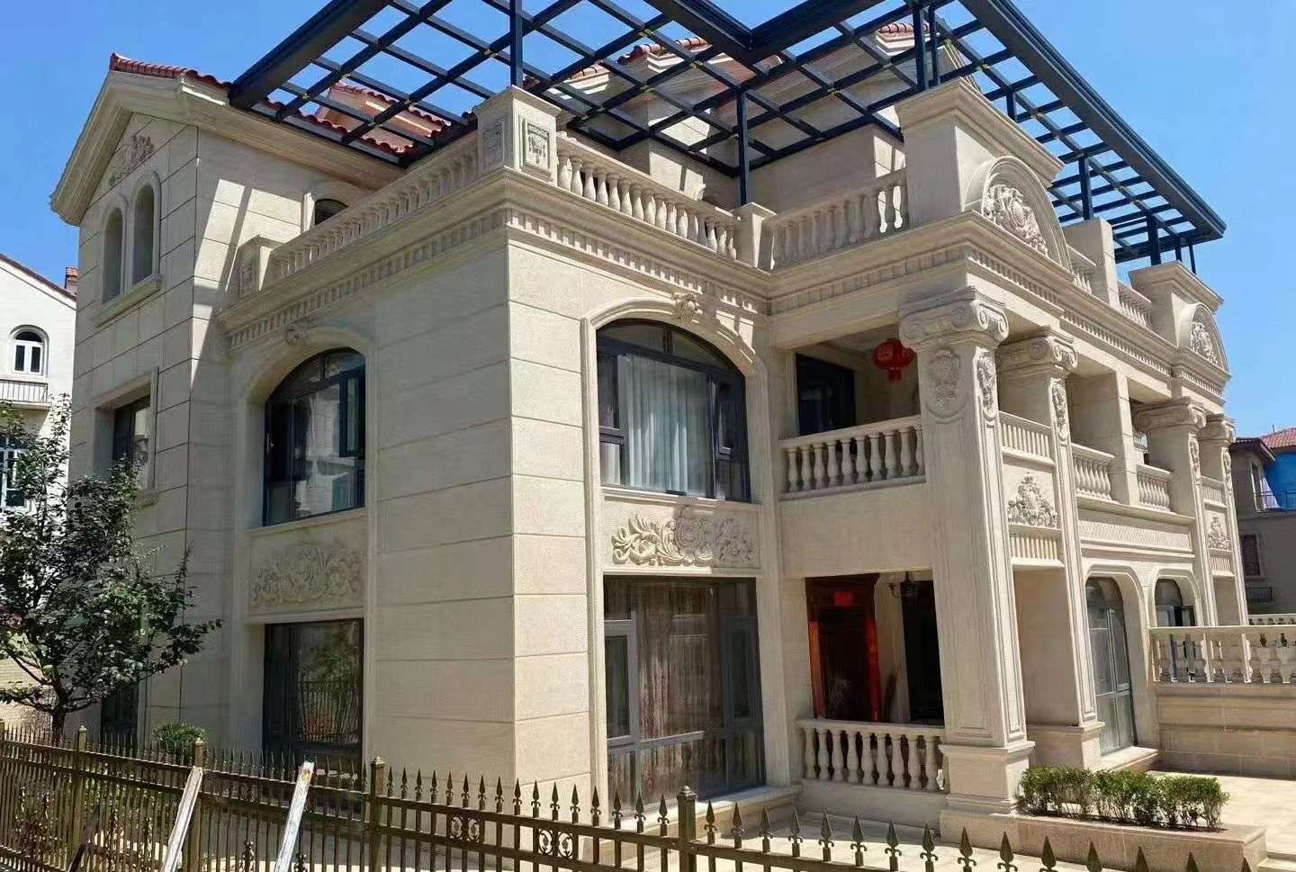 庆阳 黄金麻花岗岩荔枝面别墅外墙干挂