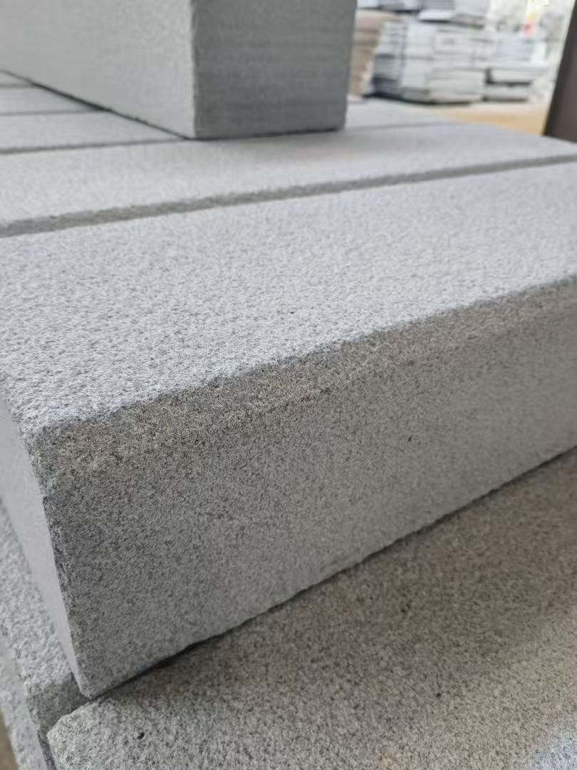 庆阳 芝麻灰荔枝面路沿石