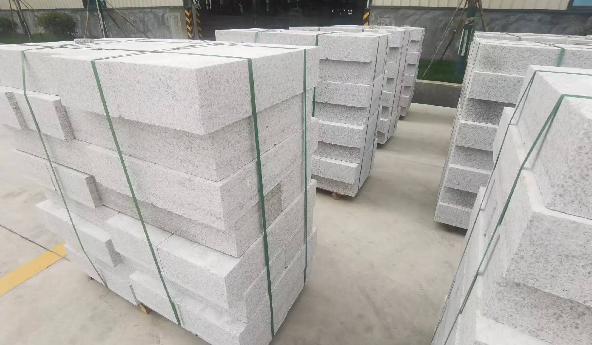 庆阳 白麻花岗岩路沿石，立缘石，平缘石，路牙石，道牙石，马路牙子等