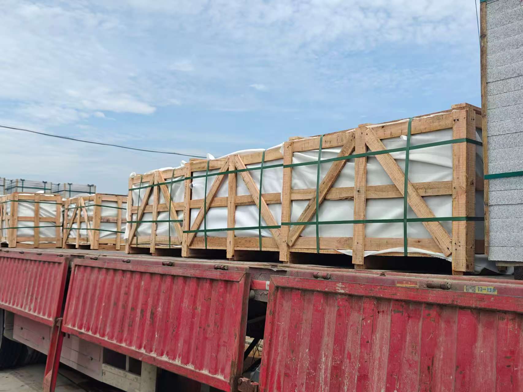 庆阳 芝麻白花岗岩地铺石出口专车-泰国游