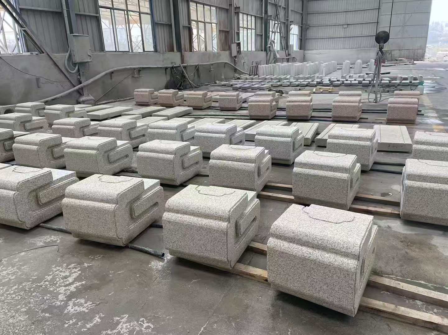 庆阳 白麻花岗岩异形加工-石凳，坐凳