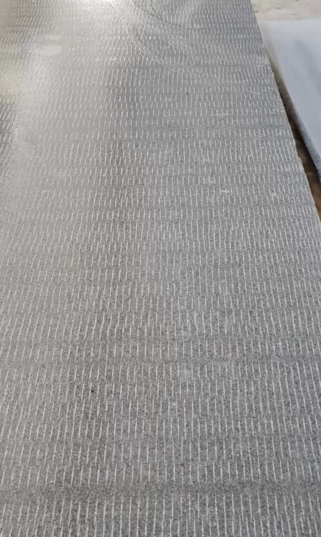 庆阳 芝麻灰花岗岩斧剁面，刀斩面