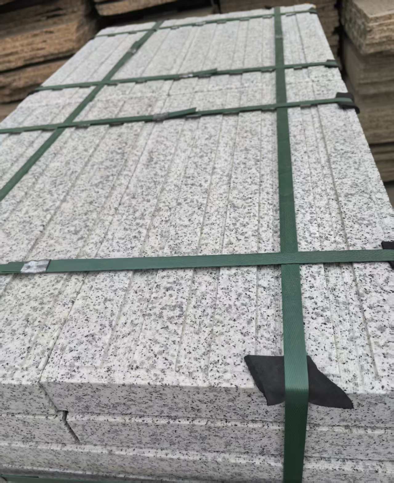 庆阳 白麻花岗岩直行盲道石，盲条，地铺石